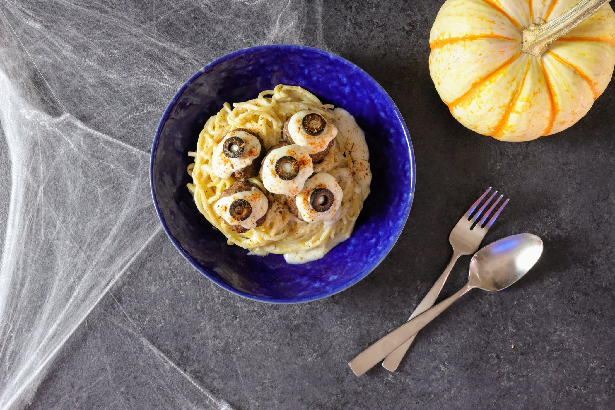 Spooky Spaghetti With Eyeball Meatballs - Halloween Party Recipes – PS ...